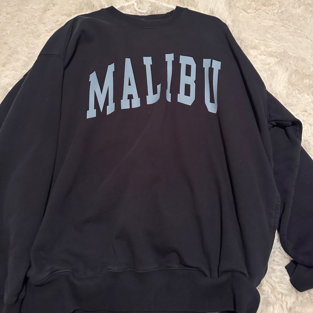 Brandy Melville crewneck